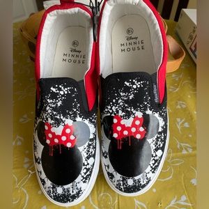New Minnie Mouse slip on shoes